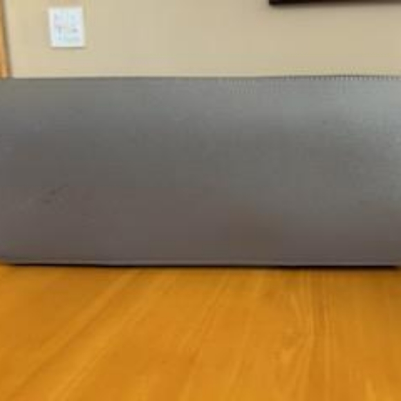 Michael Kors large tote and wallet - Picture 3 of 11